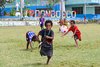 Papua Neuguinea: rennende Kinder