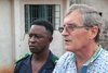 Sierra Leone: P. Jorge mit Gefängnispersonal