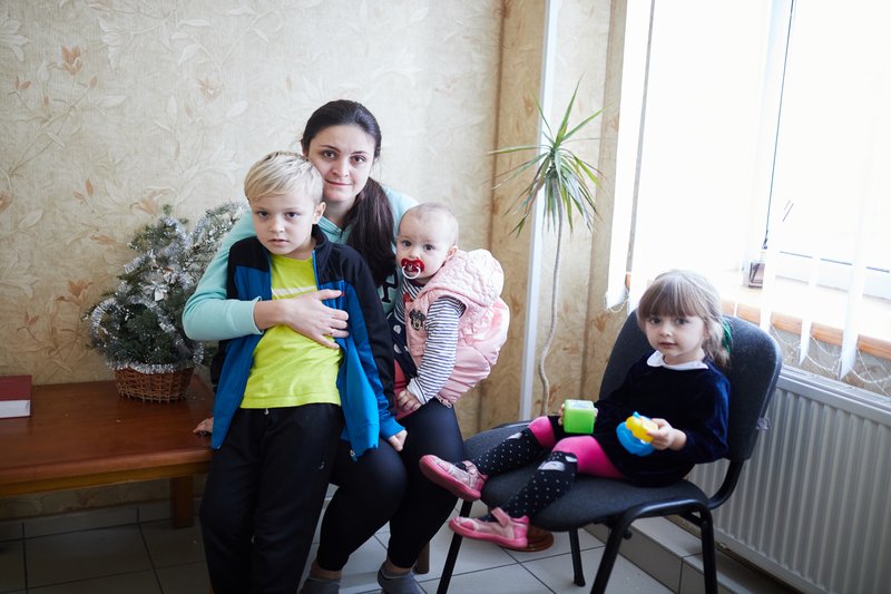 Ukraine: Geflüchtete Familie