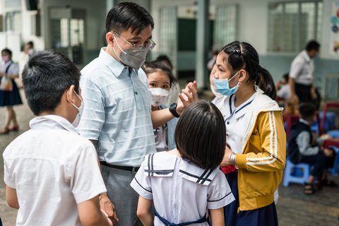 Vietnam: Father Tu im Gespräch