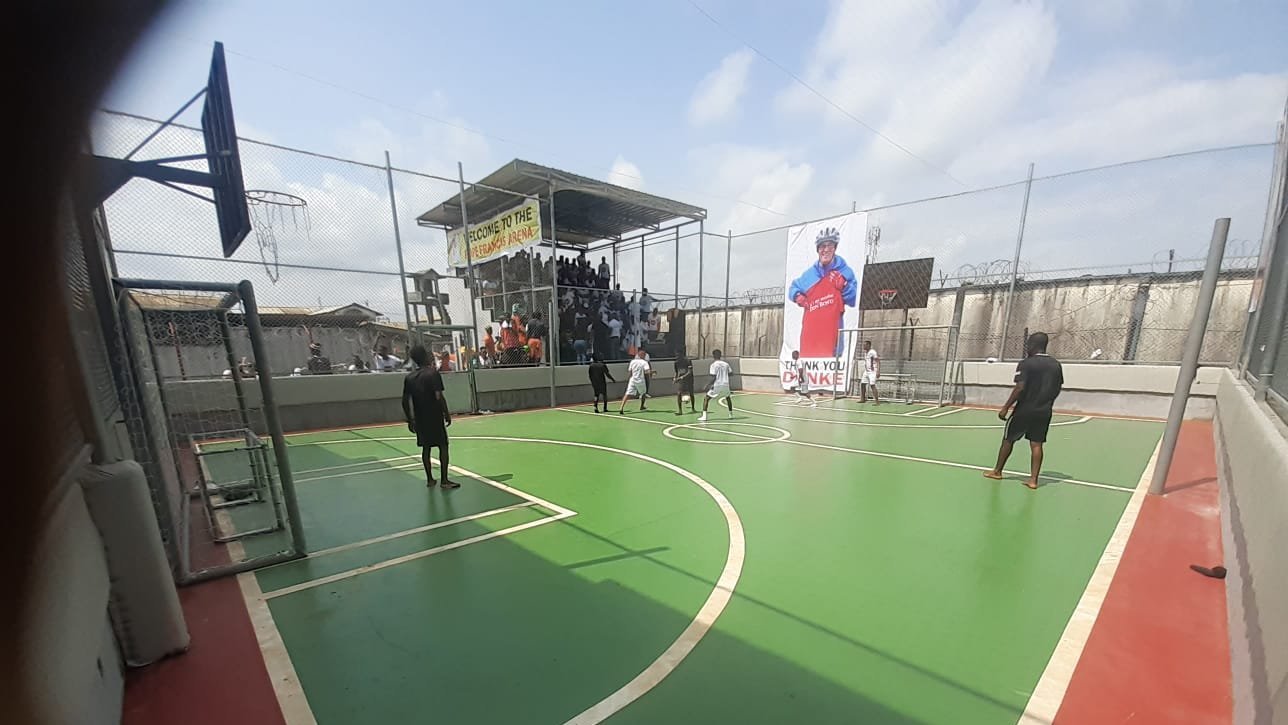 Liberia: Sportarena im Gefängnis