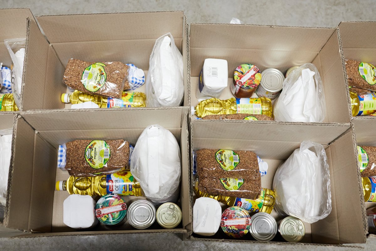 Ukraine: Lebensmittelpaket