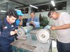 Peru: Mechanik-Azubis in Lima