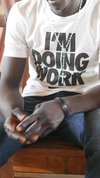 Uganda: TShirt mit Schriftzug