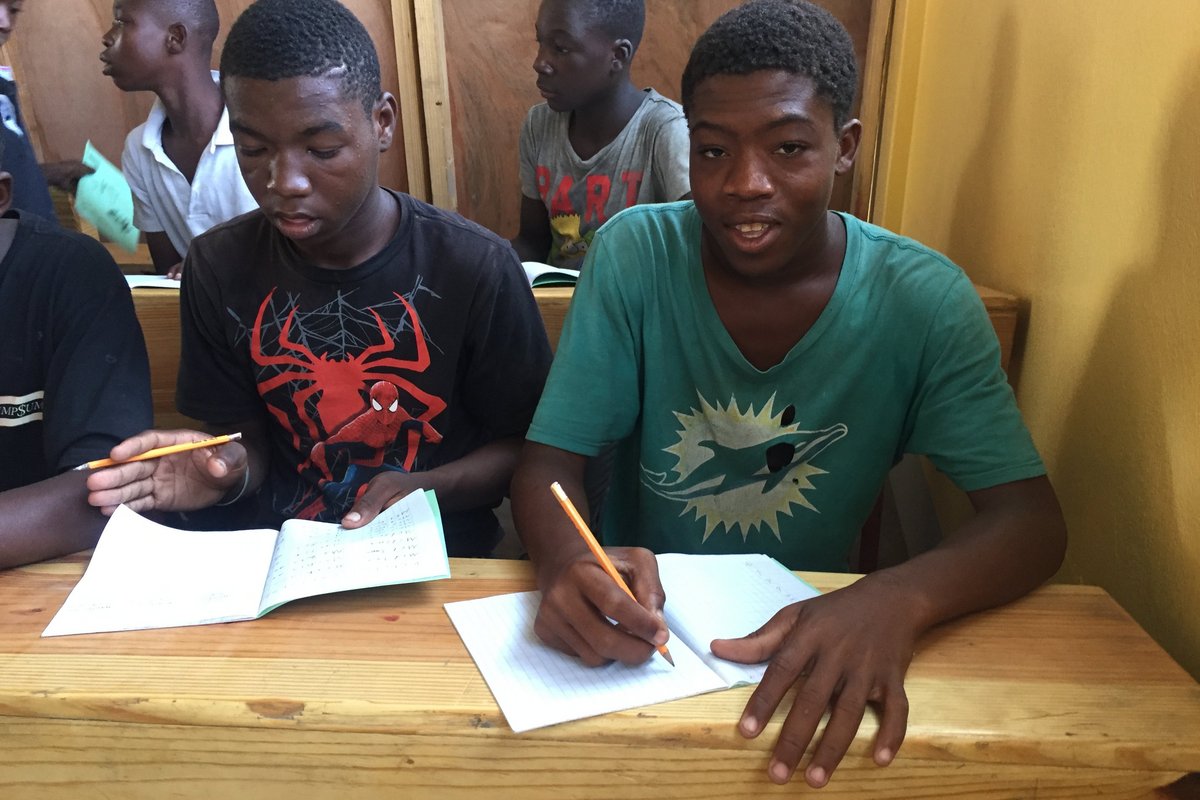 Haiti: Schüler bei Don Bosco