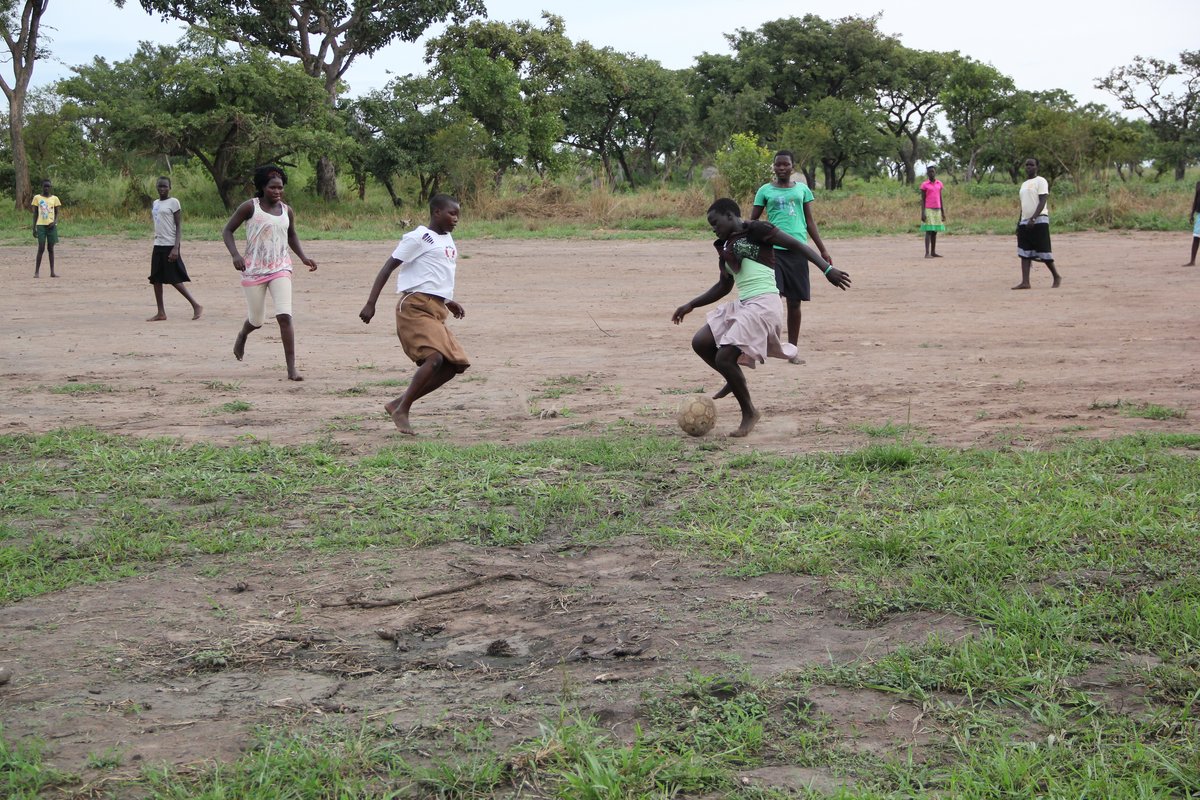 Uganda: Fußball in Palabek