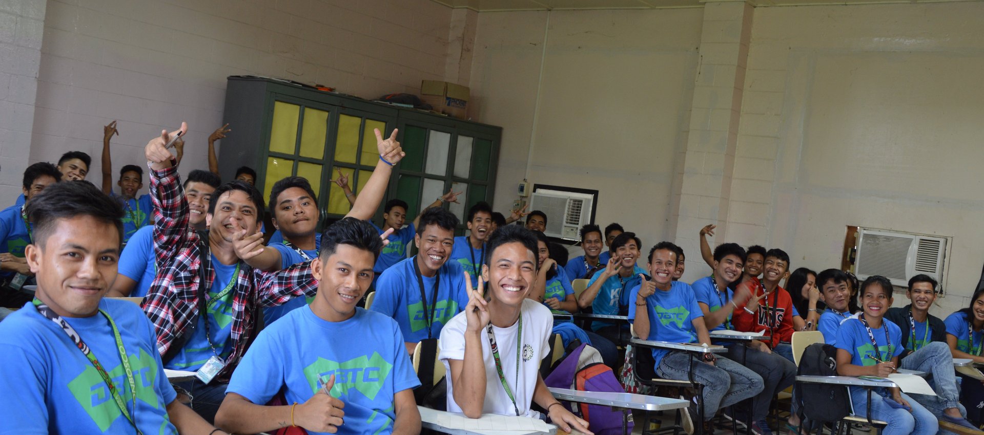 Philippinen: Don Bosco Azubis im Klassenraum